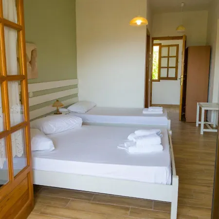 Mikro Βeach Ηotel Exterior photo